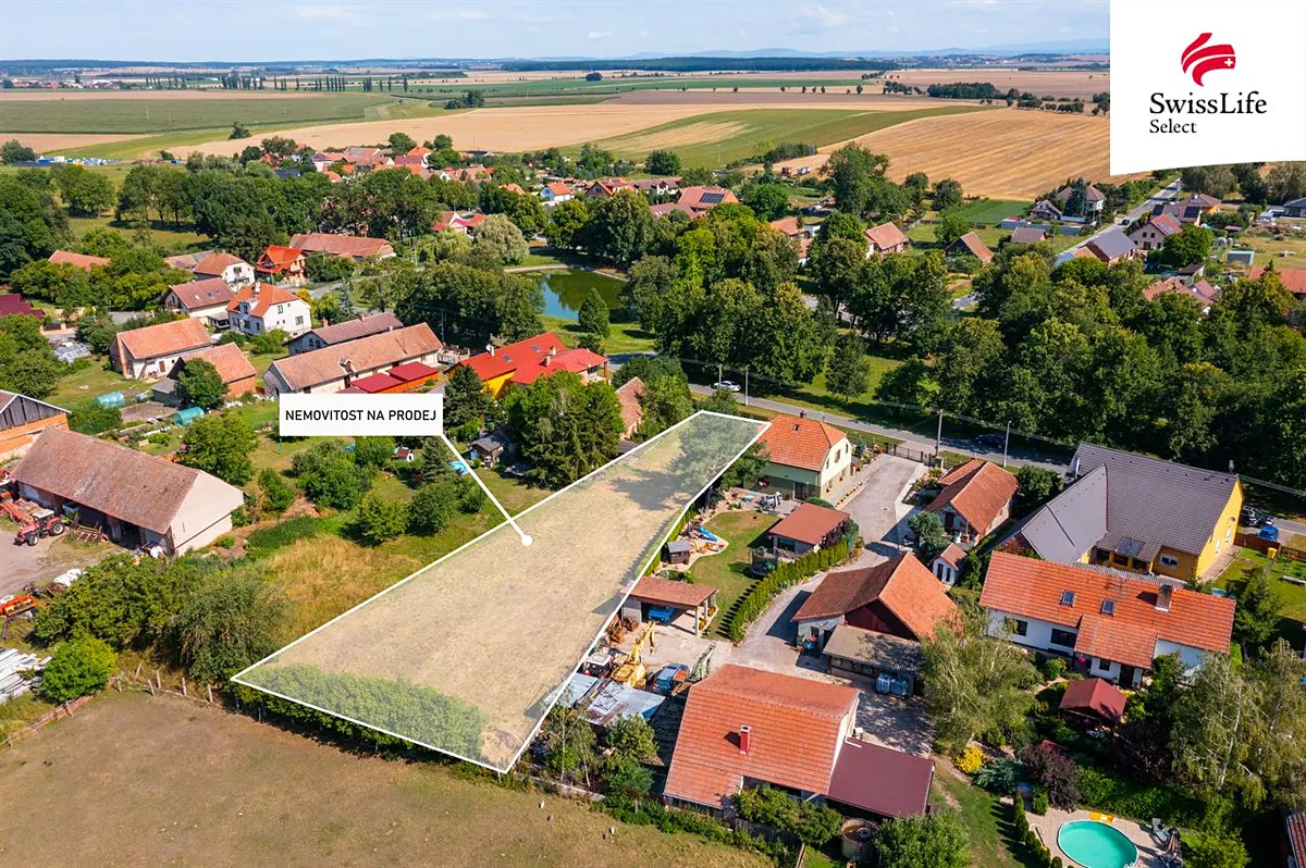 Prodej stavebního pozemku 1400 m²